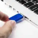 Branchement d'une clé USB